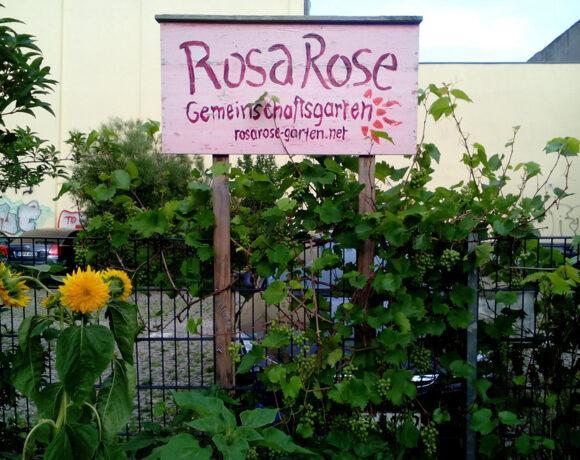 Schild am Eingang des Rosa Rose Gemeinschaftsgartens